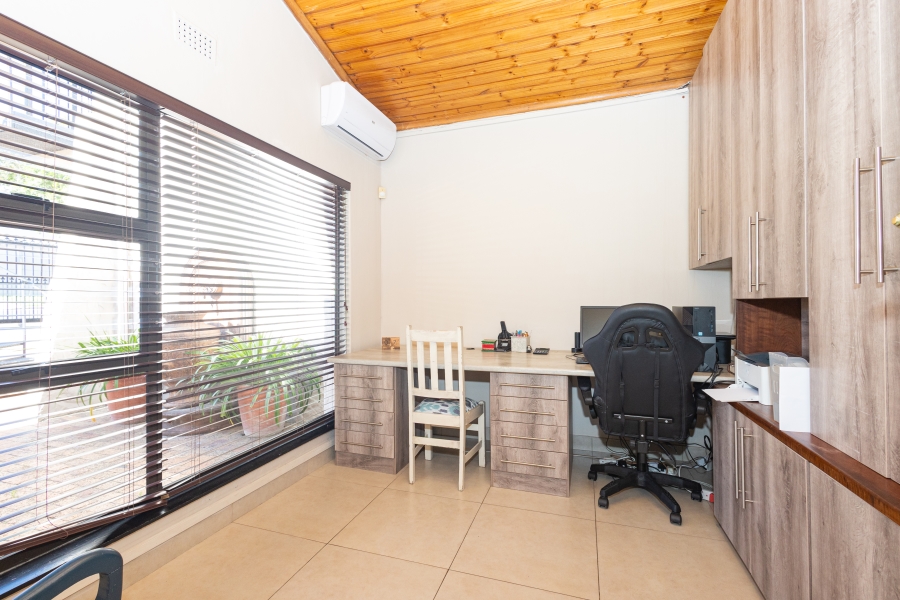 4 Bedroom Property for Sale in Eversdal Western Cape